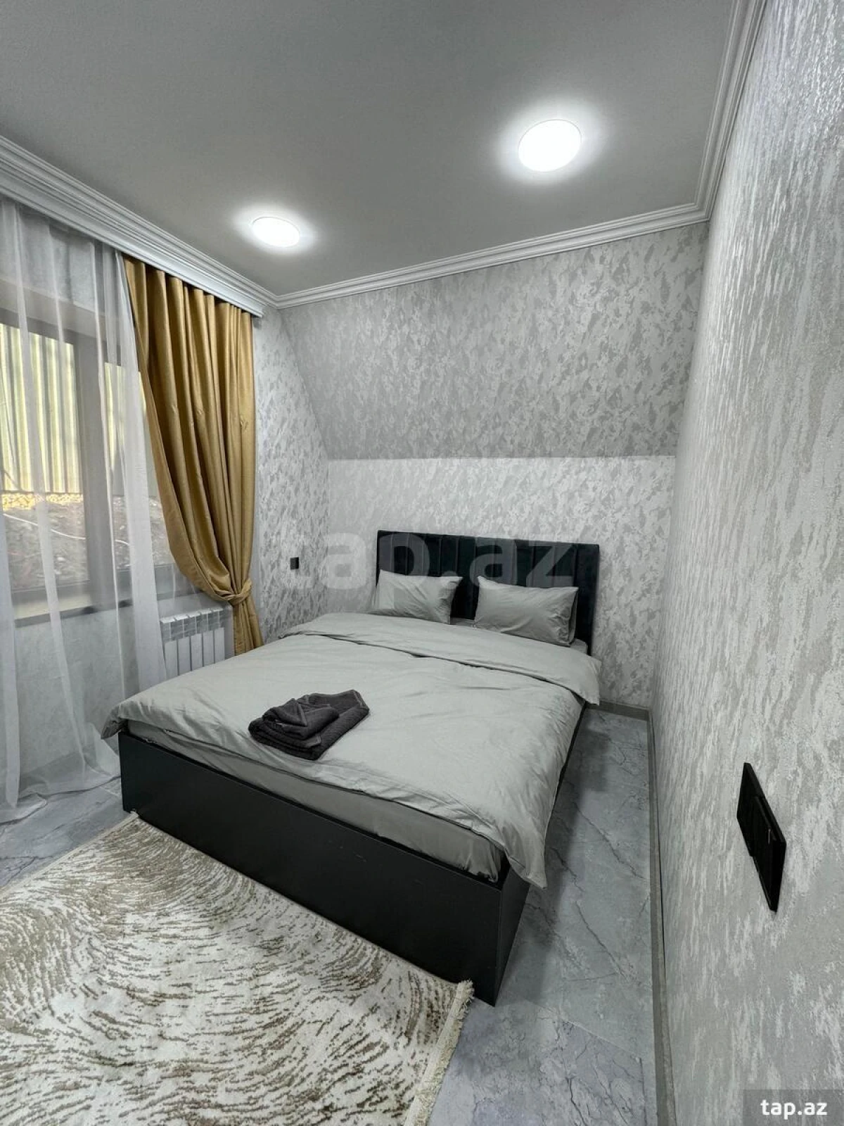 Kirayə verilir 4 otaqlı həyət evi