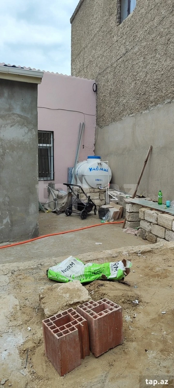 Satılır 3 otaqlı həyət evi