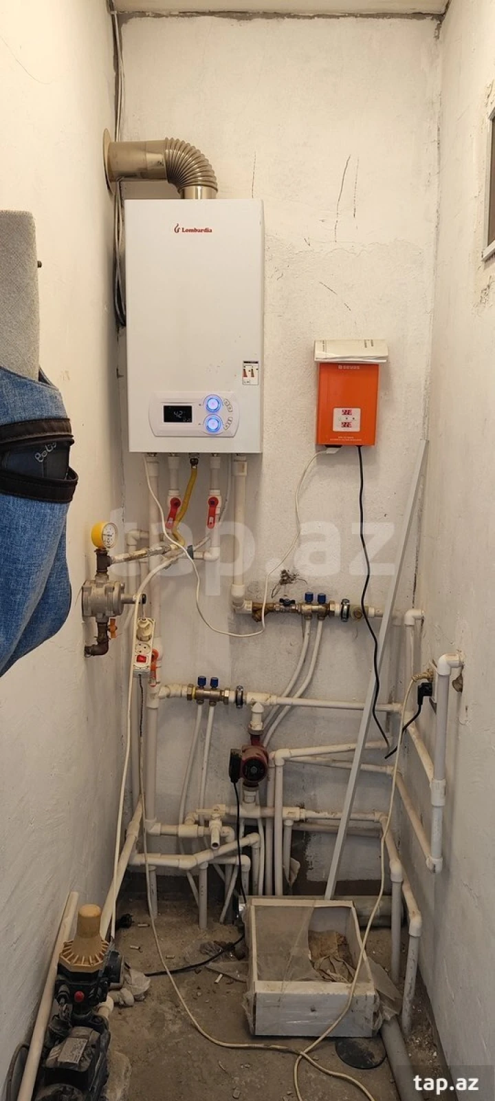 Satılır 3 otaqlı həyət evi