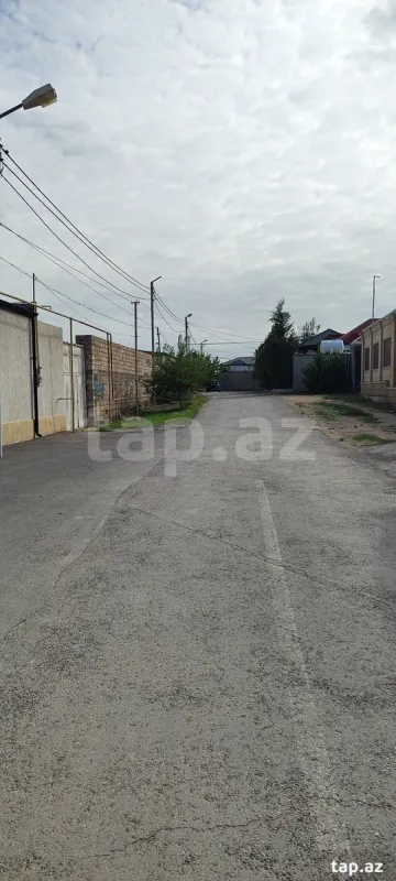 Satılır 5 otaqlı həyət evi