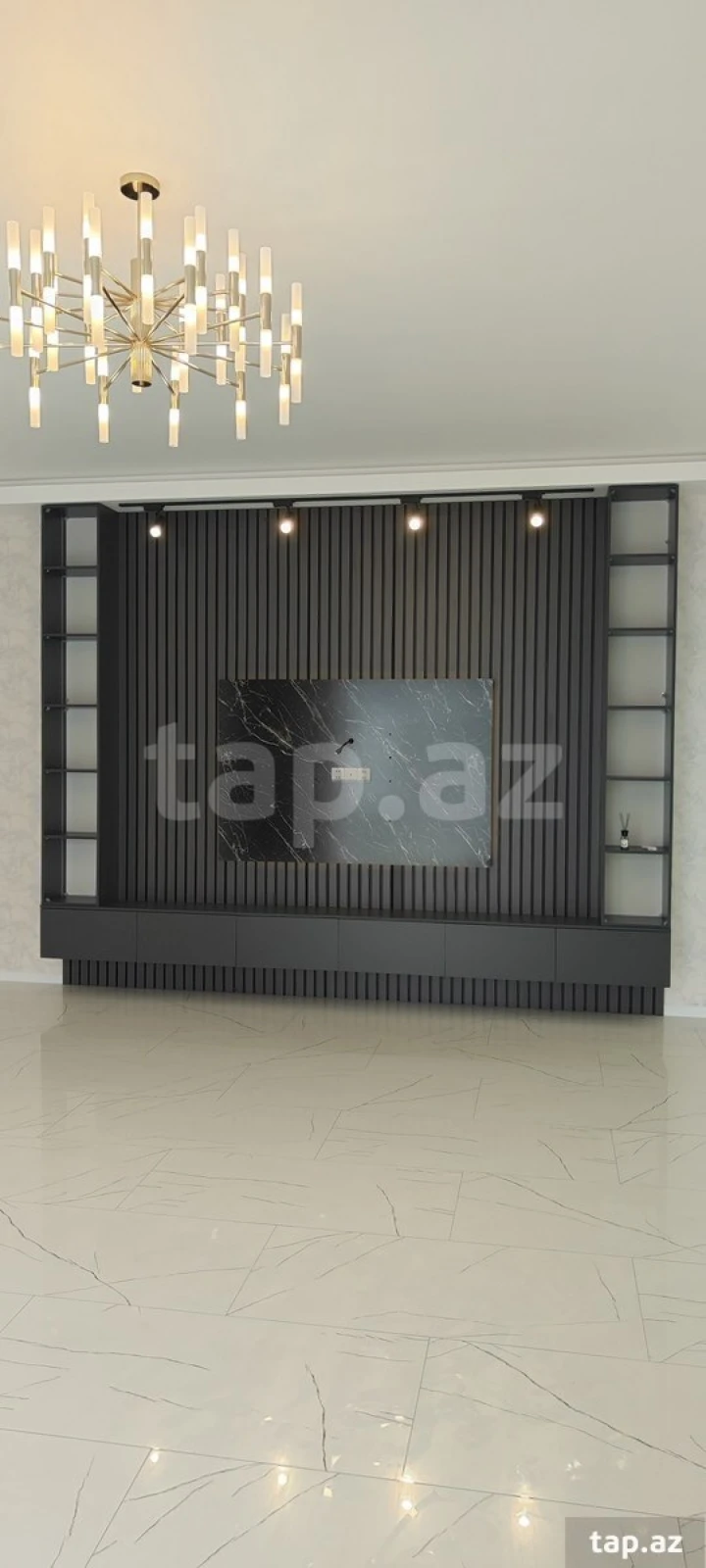 Satılır 5 otaqlı həyət evi