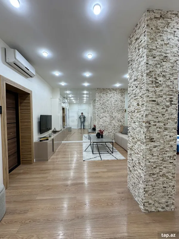 Satılır 3 otaqlı yeni tikili 91 m²