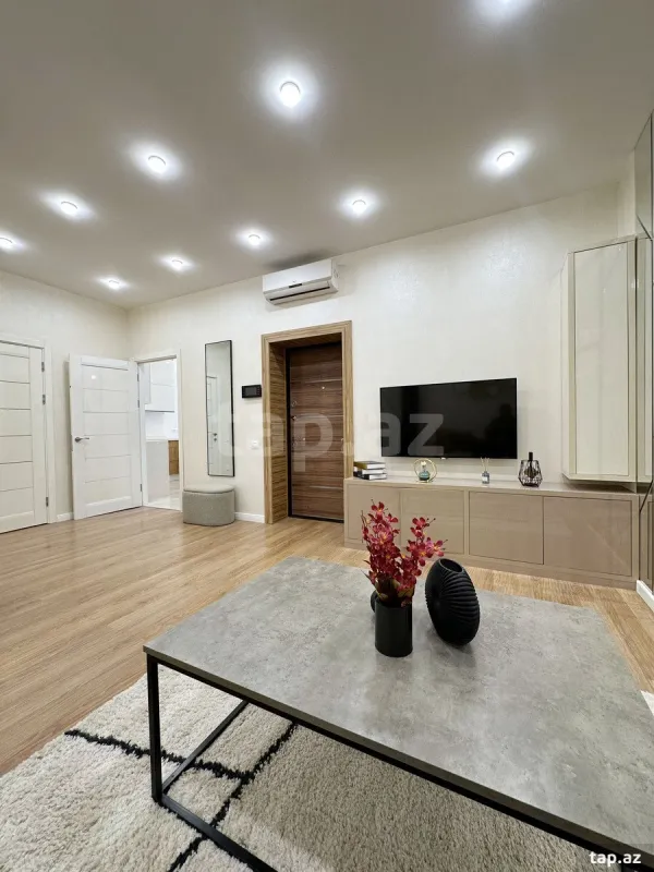 Satılır 3 otaqlı yeni tikili 91 m²