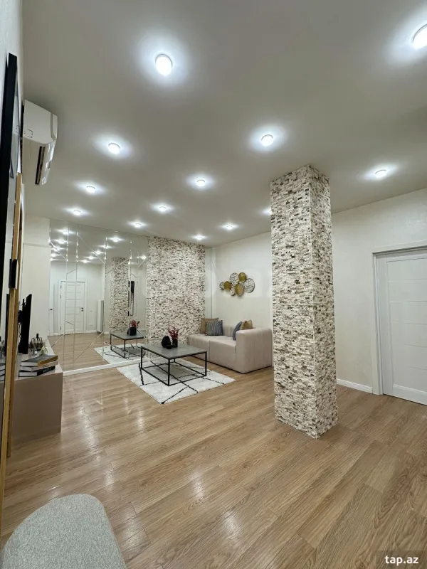 Satılır 3 otaqlı yeni tikili 91 m²