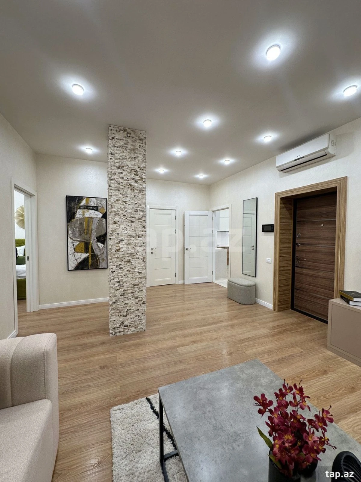 Satılır 3 otaqlı yeni tikili 91 m²