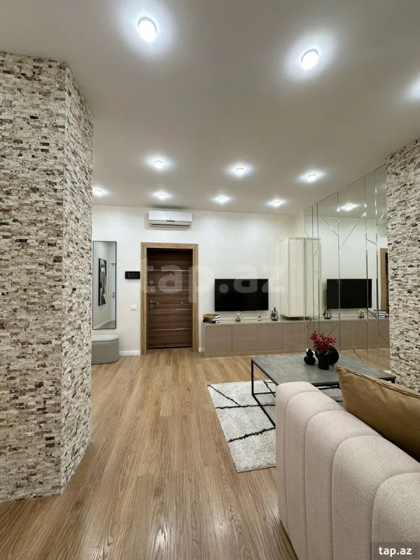 Satılır 3 otaqlı yeni tikili 91 m²
