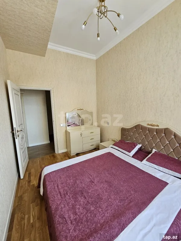 Kirayə verilir 2 otaqlı yeni tikili 56 m²