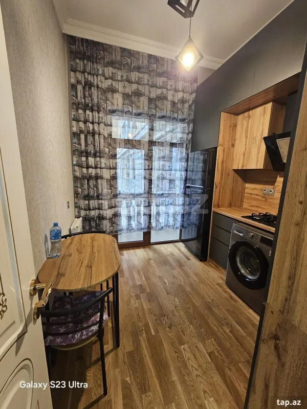 Kirayə verilir 2 otaqlı yeni tikili 56 m²