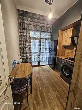 Kirayə verilir 2 otaqlı yeni tikili 56 m²