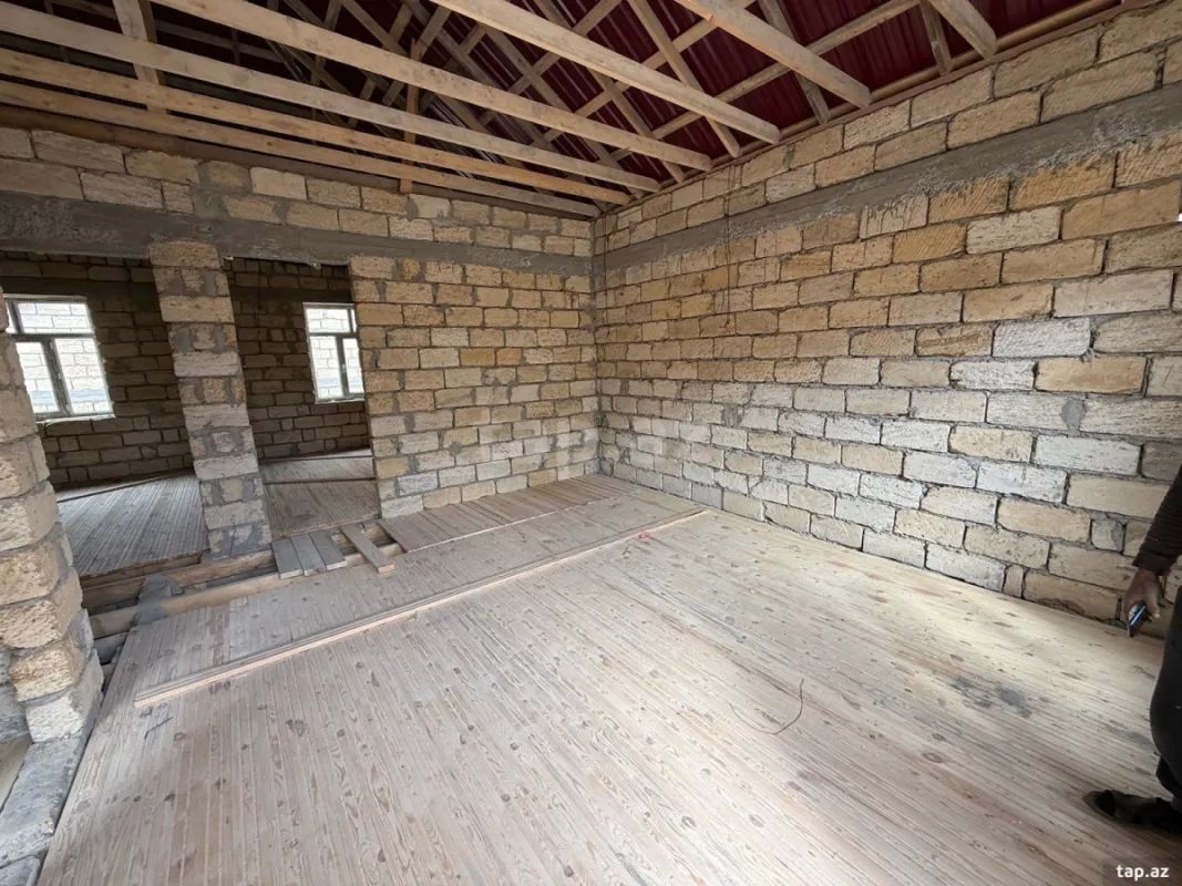 Satılır 3 otaqlı həyət evi