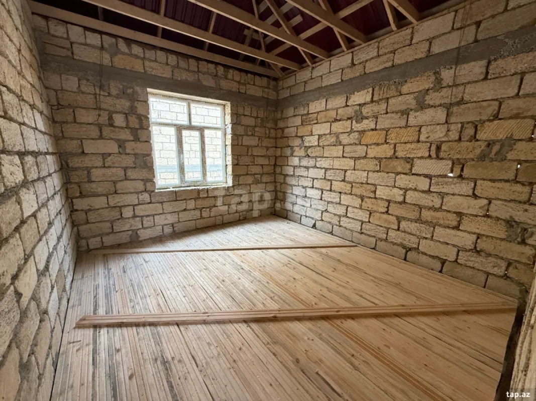 Satılır 3 otaqlı həyət evi