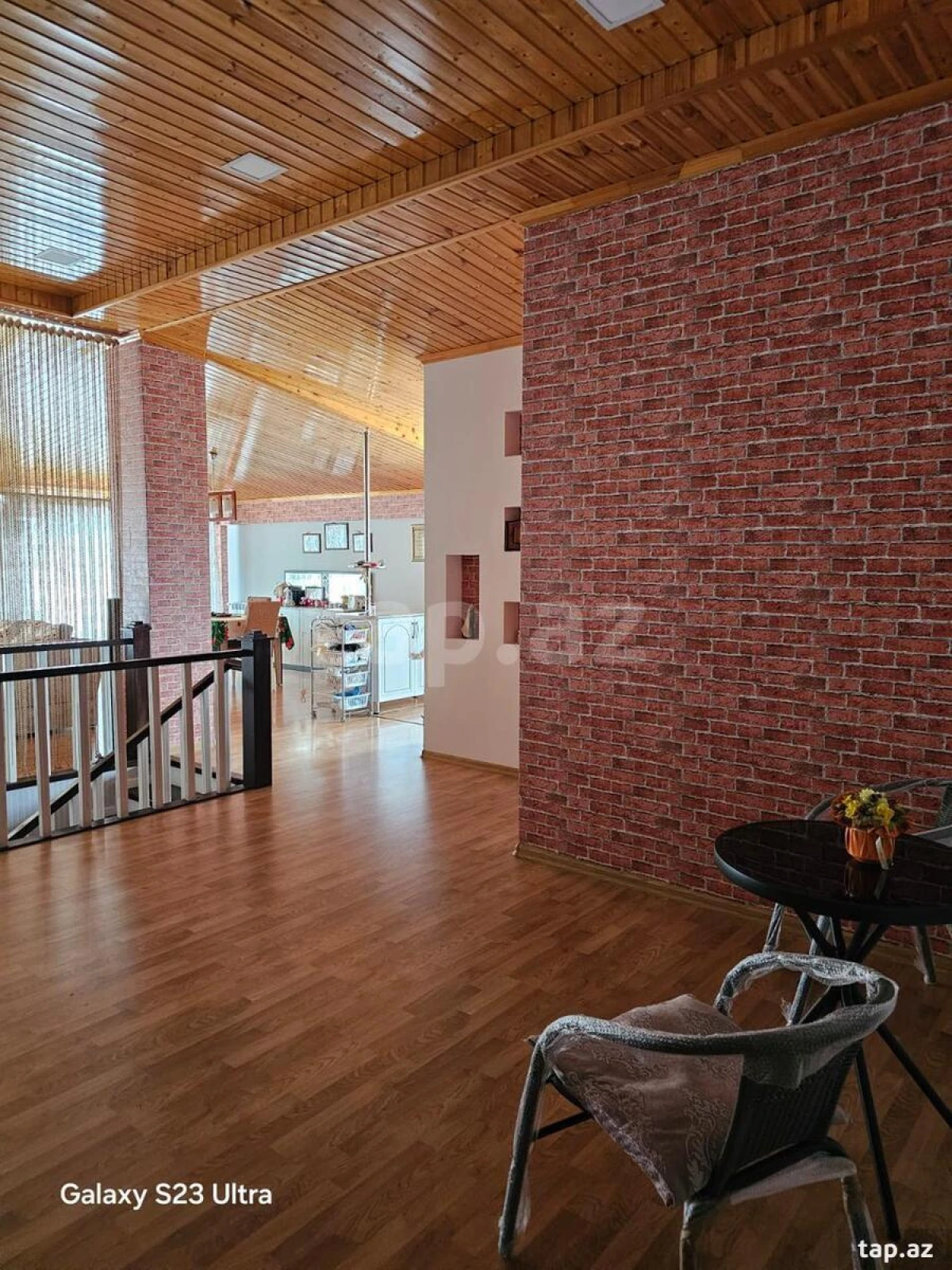 Satılır 4 otaqlı yeni tikili 180 m²