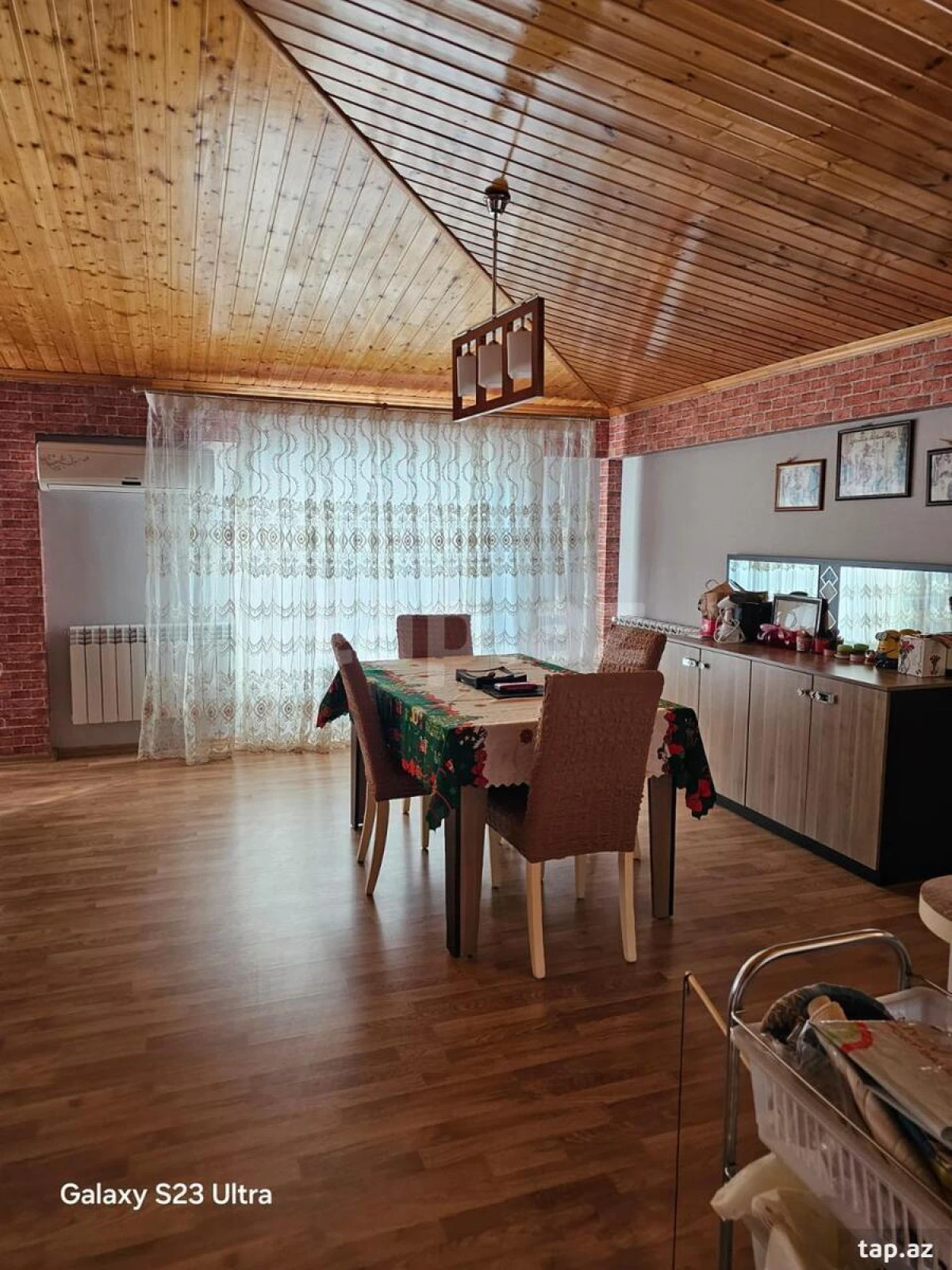 Satılır 4 otaqlı yeni tikili 180 m²