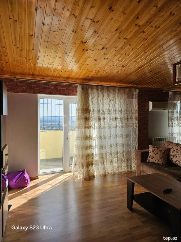 Satılır 4 otaqlı yeni tikili 180 m²