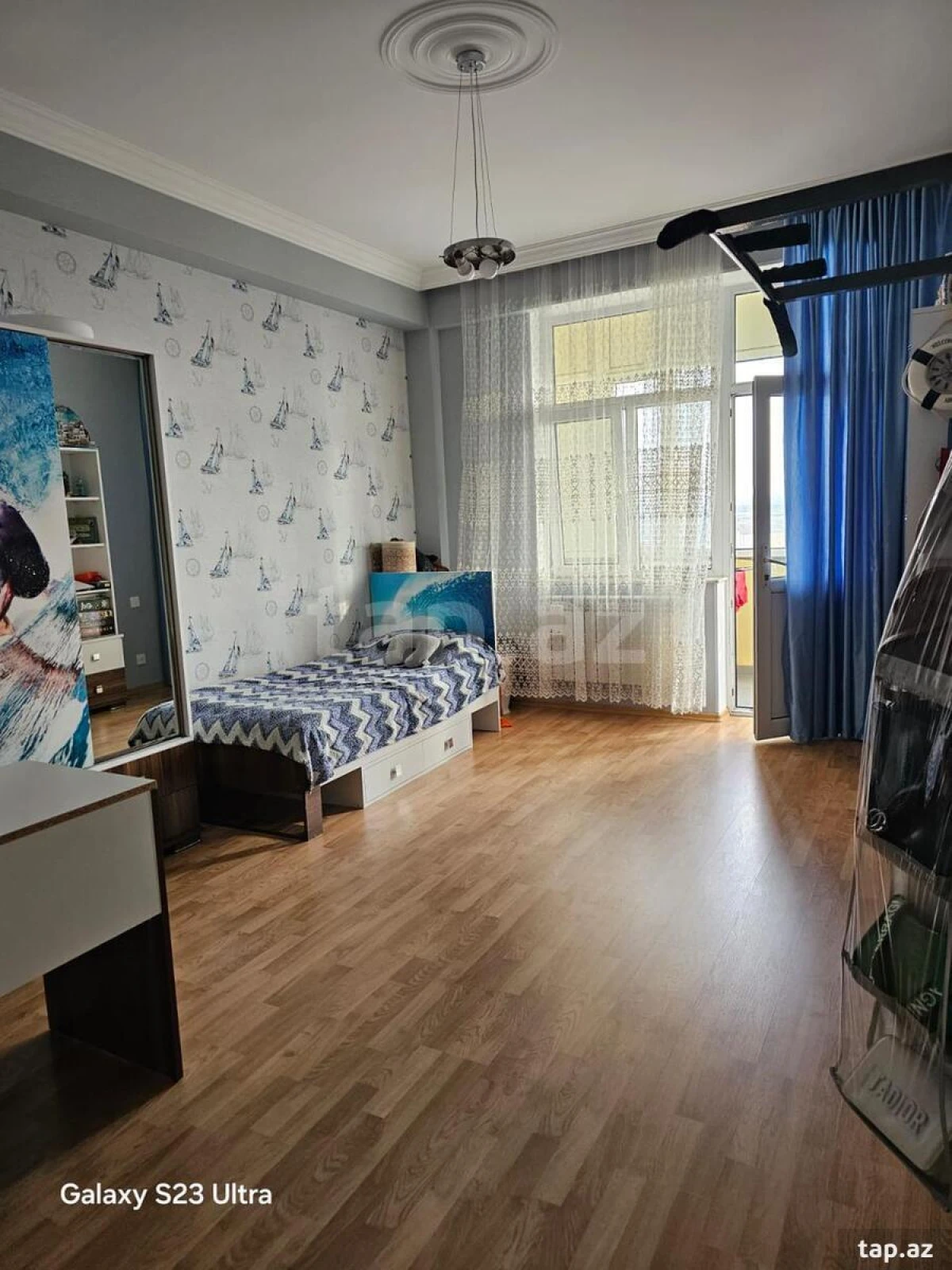 Satılır 4 otaqlı yeni tikili 180 m²
