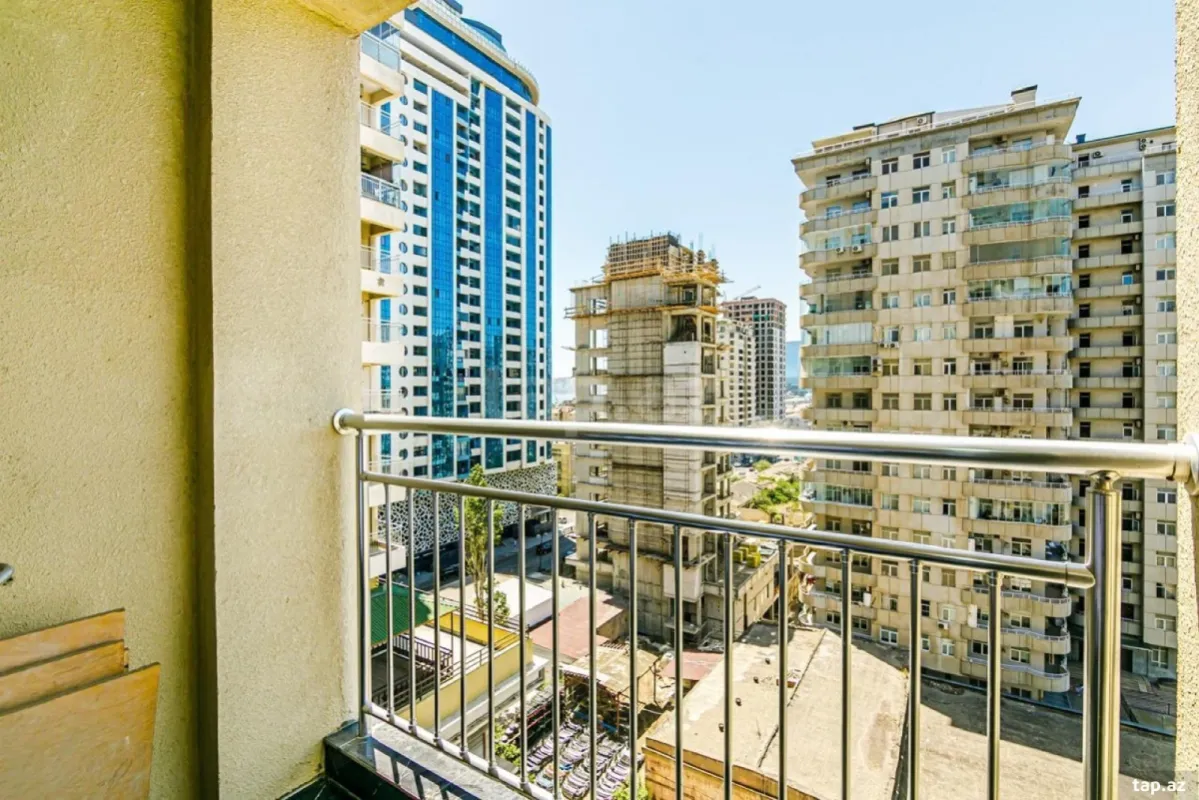 Kirayə verilir 2 otaqlı yeni tikili 100 m²