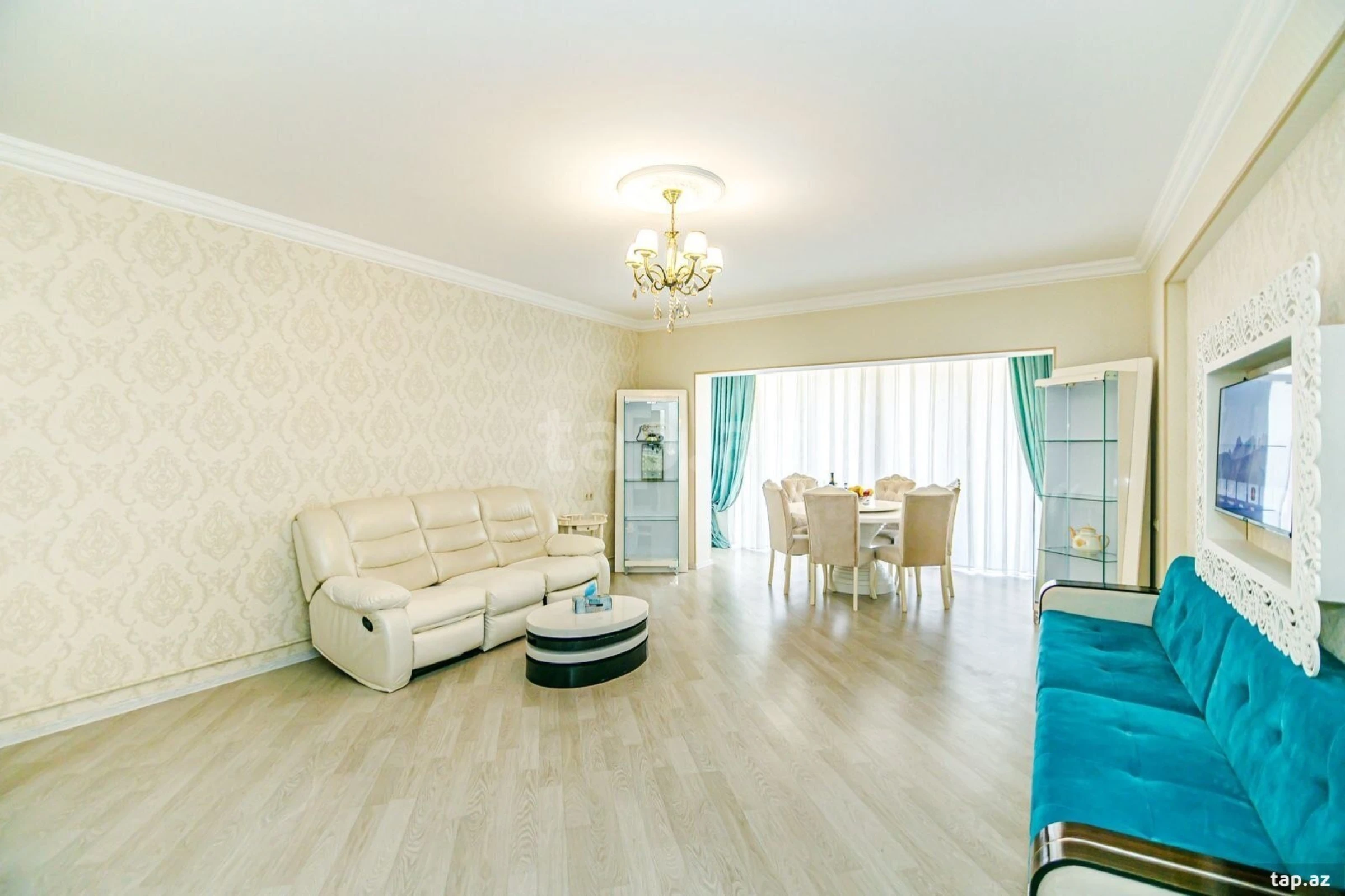 Kirayə verilir 2 otaqlı yeni tikili 100 m²