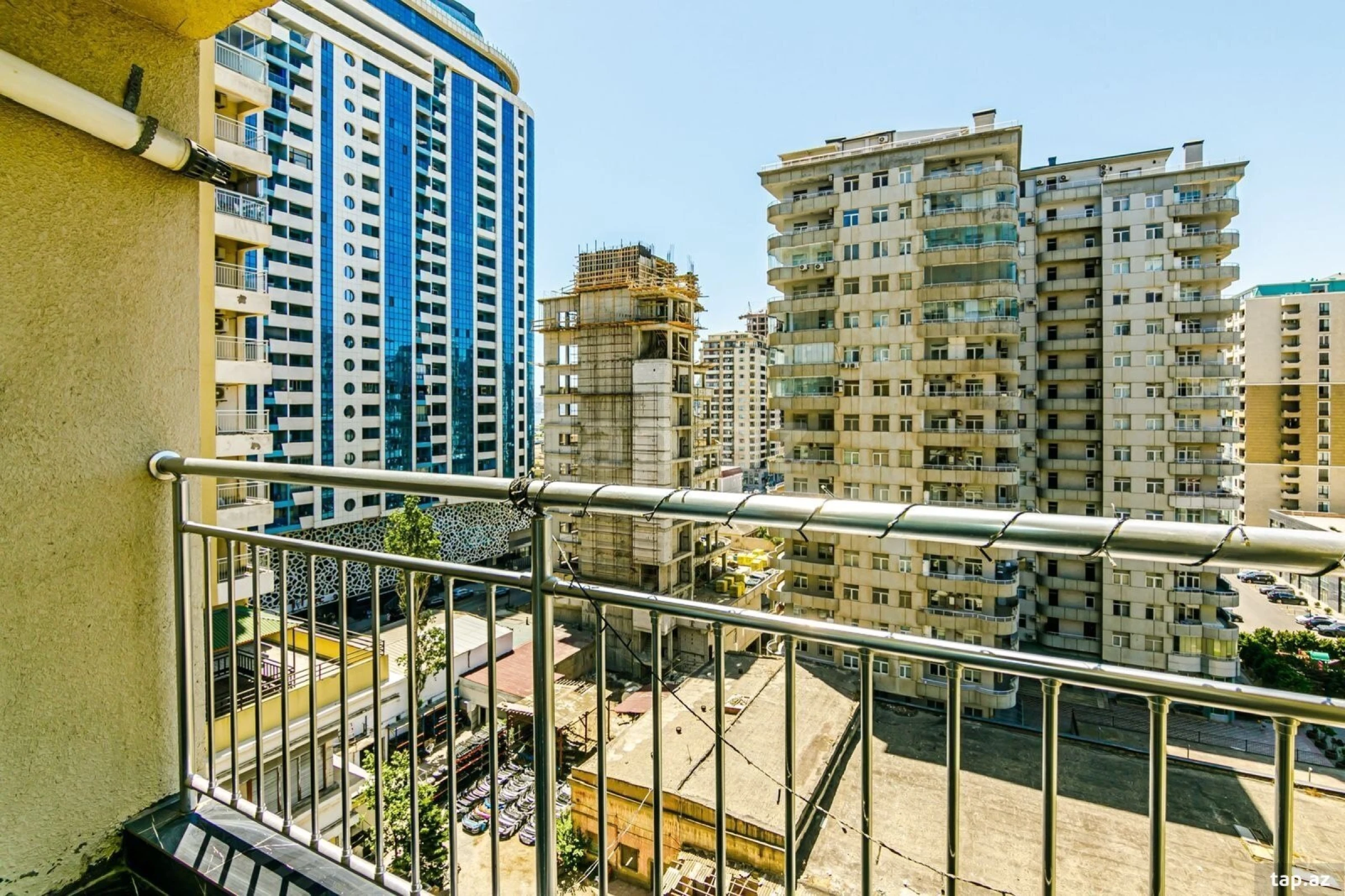 Kirayə verilir 2 otaqlı yeni tikili 100 m²