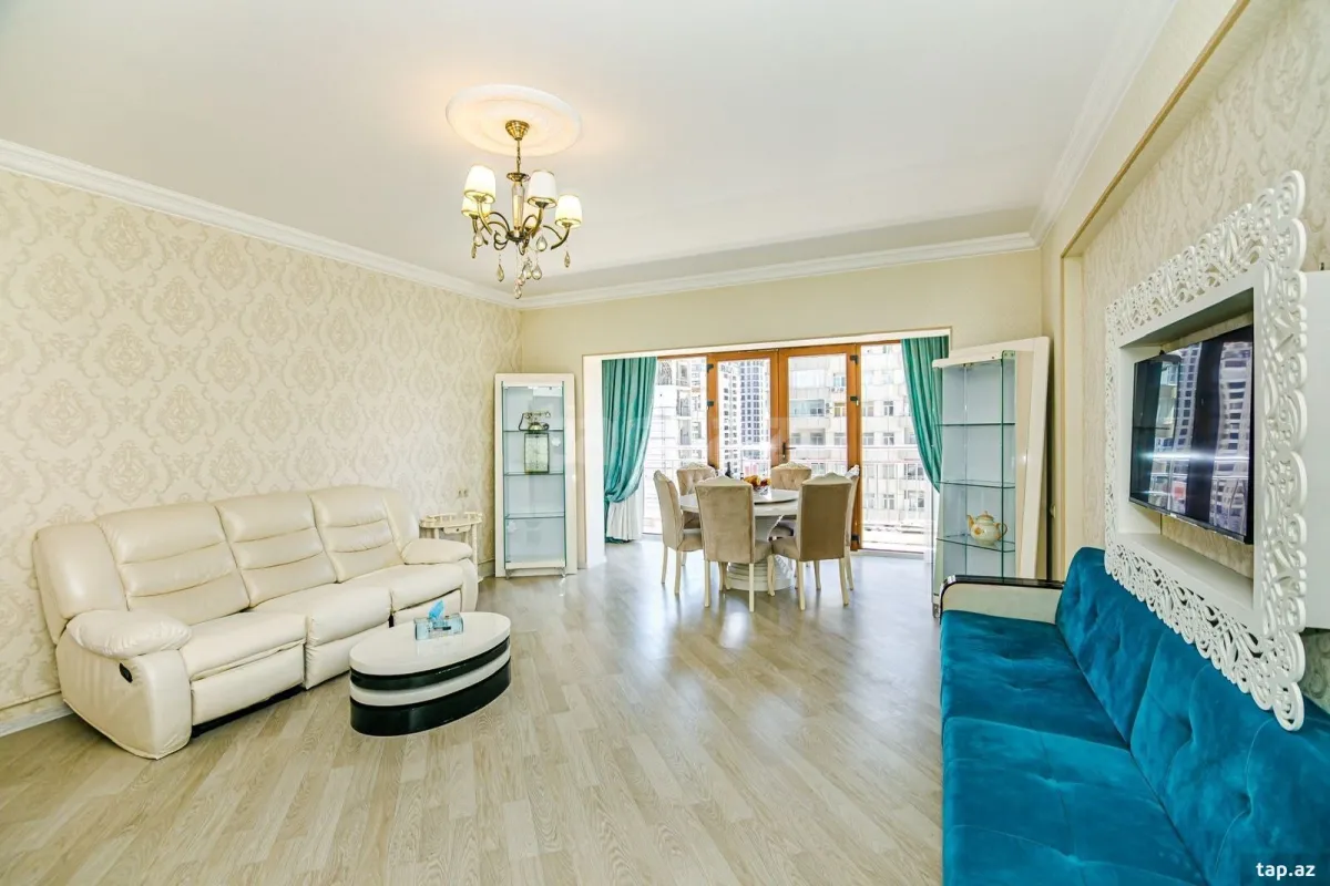 Kirayə verilir 2 otaqlı yeni tikili 100 m²