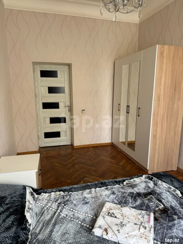 Satılır 3 otaqlı mənzil 90 m²