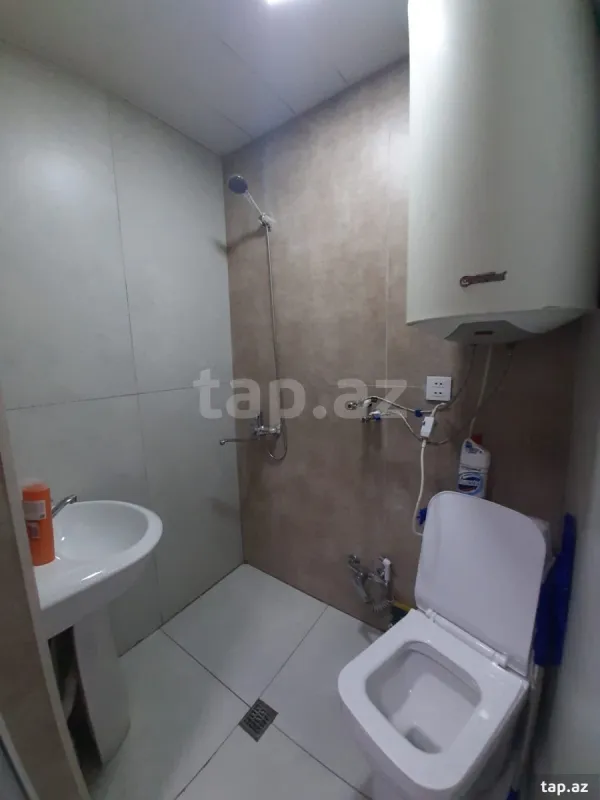 Kirayə verilir 1 otaqlı yeni tikili 30 m²