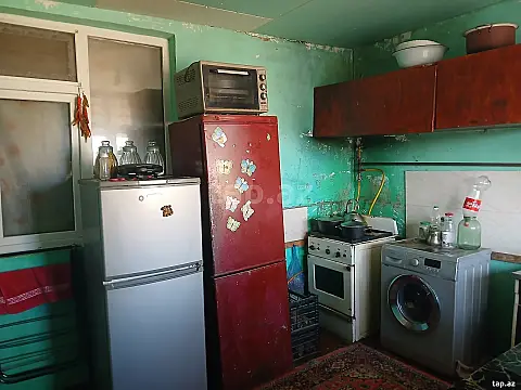 Satılır 4 otaqlı həyət evi