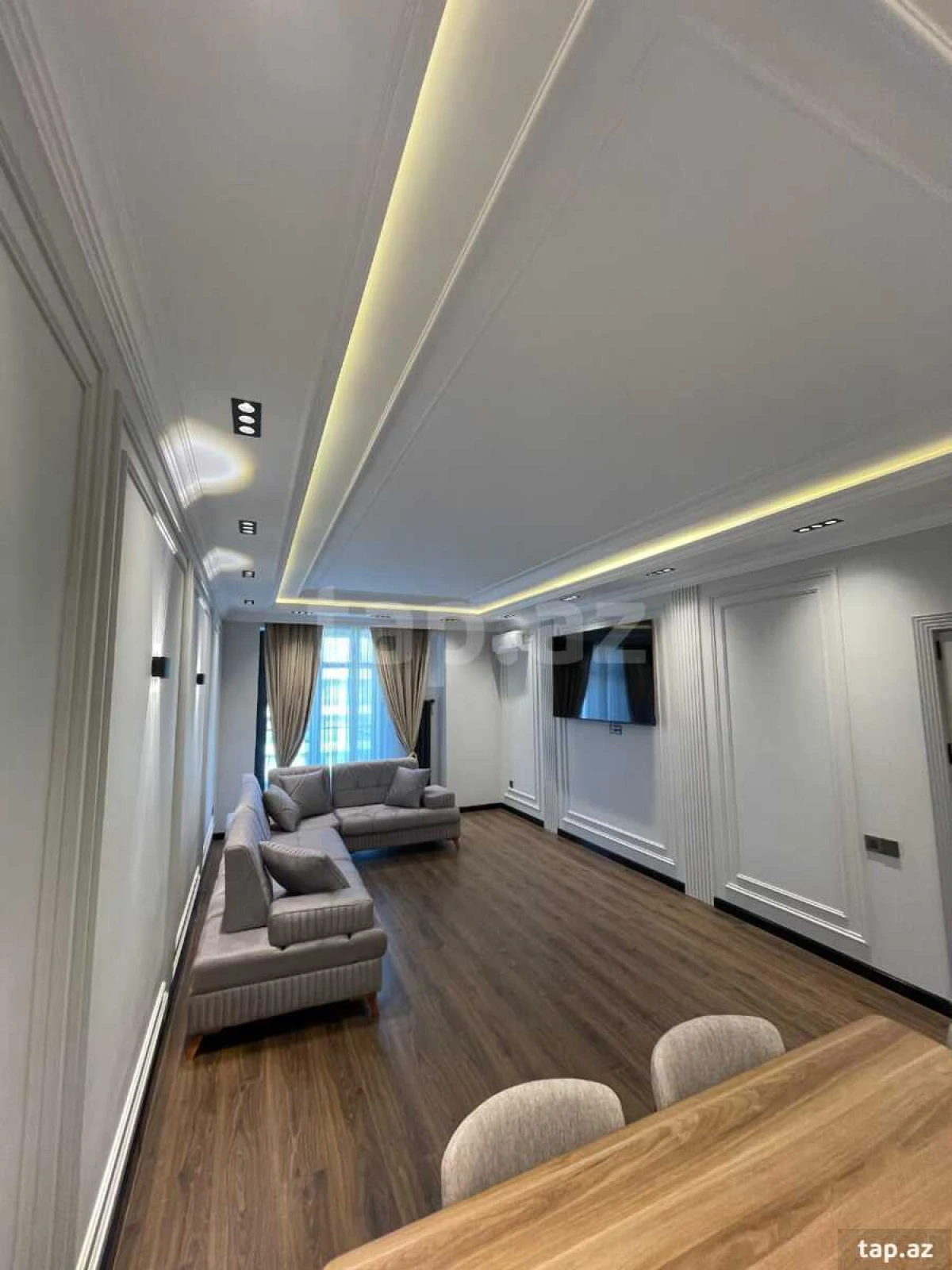 Kirayə verilir 2 otaqlı yeni tikili 100 m²