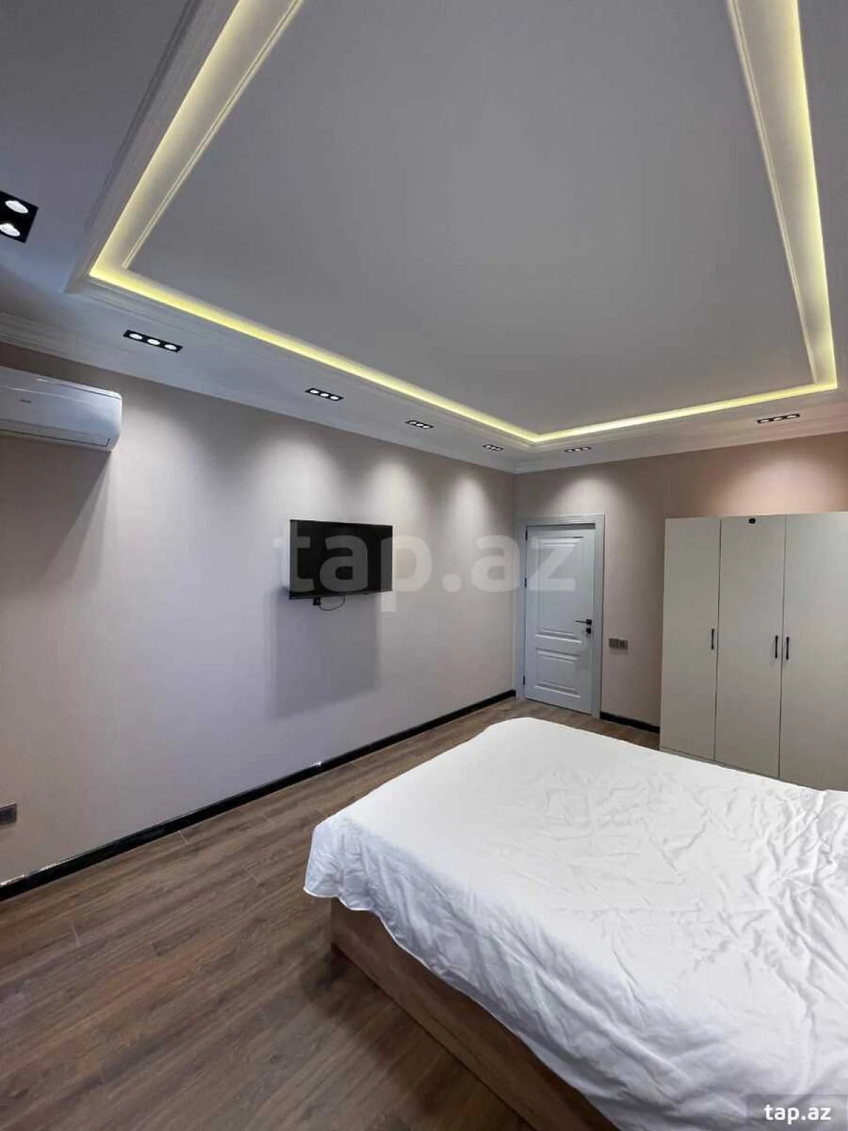 Kirayə verilir 2 otaqlı yeni tikili 100 m²