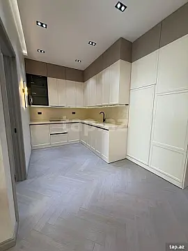 Satılır 2 otaqlı yeni tikili 68 m²