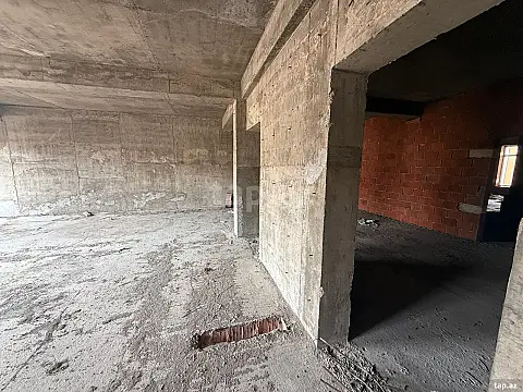 Satılır 3 otaqlı yeni tikili 115 m²