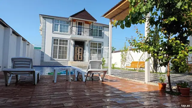 Satılır 5 otaqlı həyət evi 200 m² — Qəbələ 5 otaq 200.00 m²