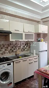 Kirayə verilir 2 otaqlı yeni tikili 42 m²