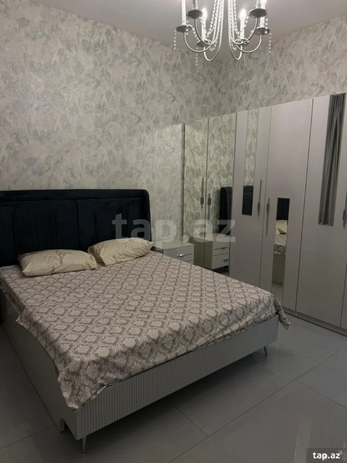 Kirayə verilir 3 otaqlı həyət evi