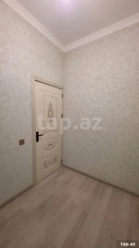 Satılır 5 otaqlı həyət evi