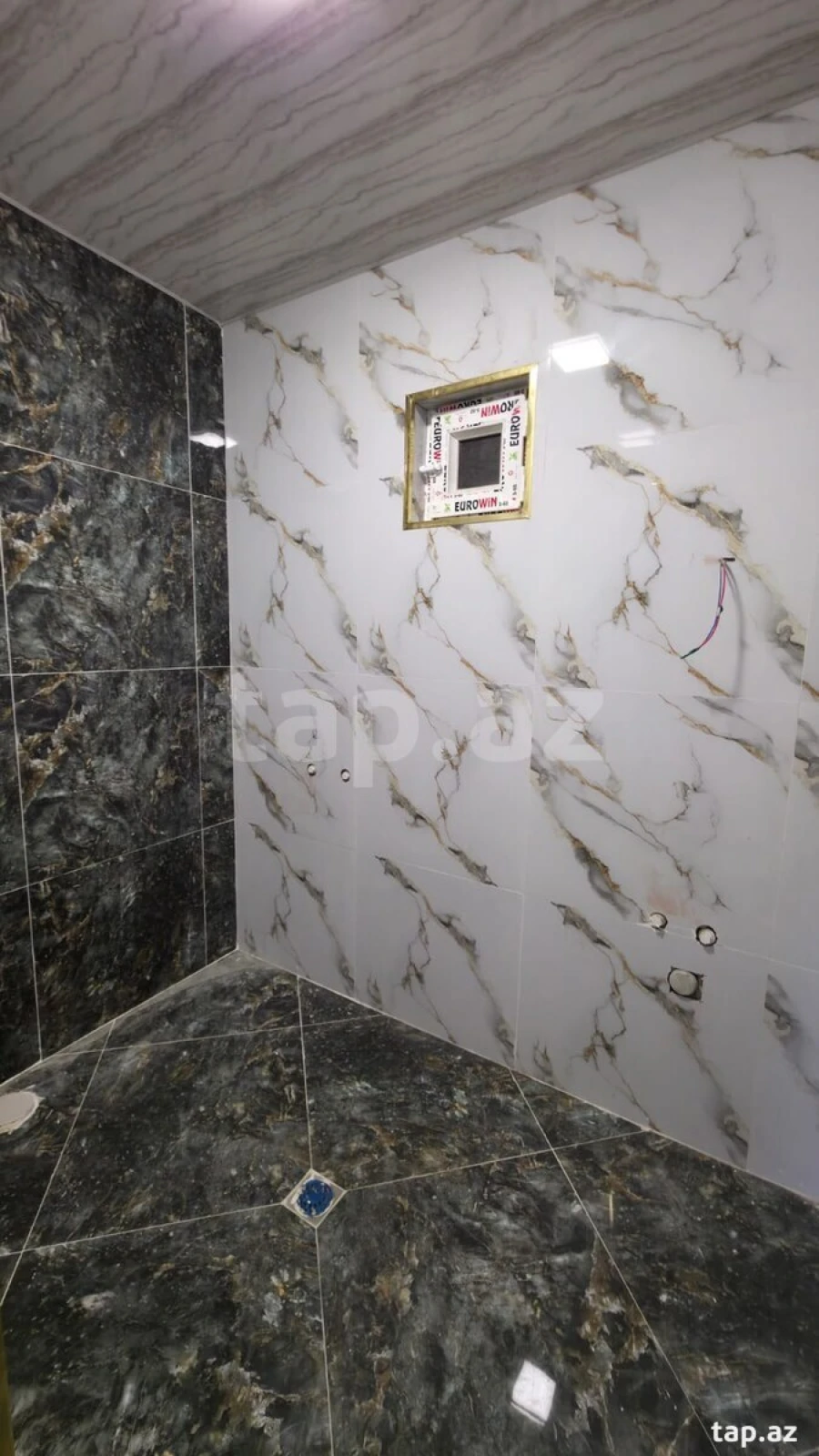 Satılır 5 otaqlı həyət evi