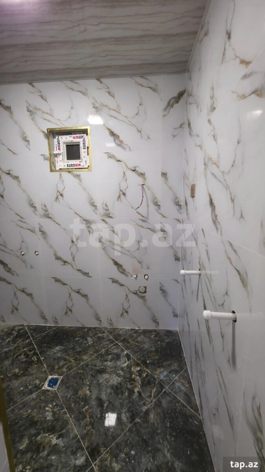 Satılır 5 otaqlı həyət evi