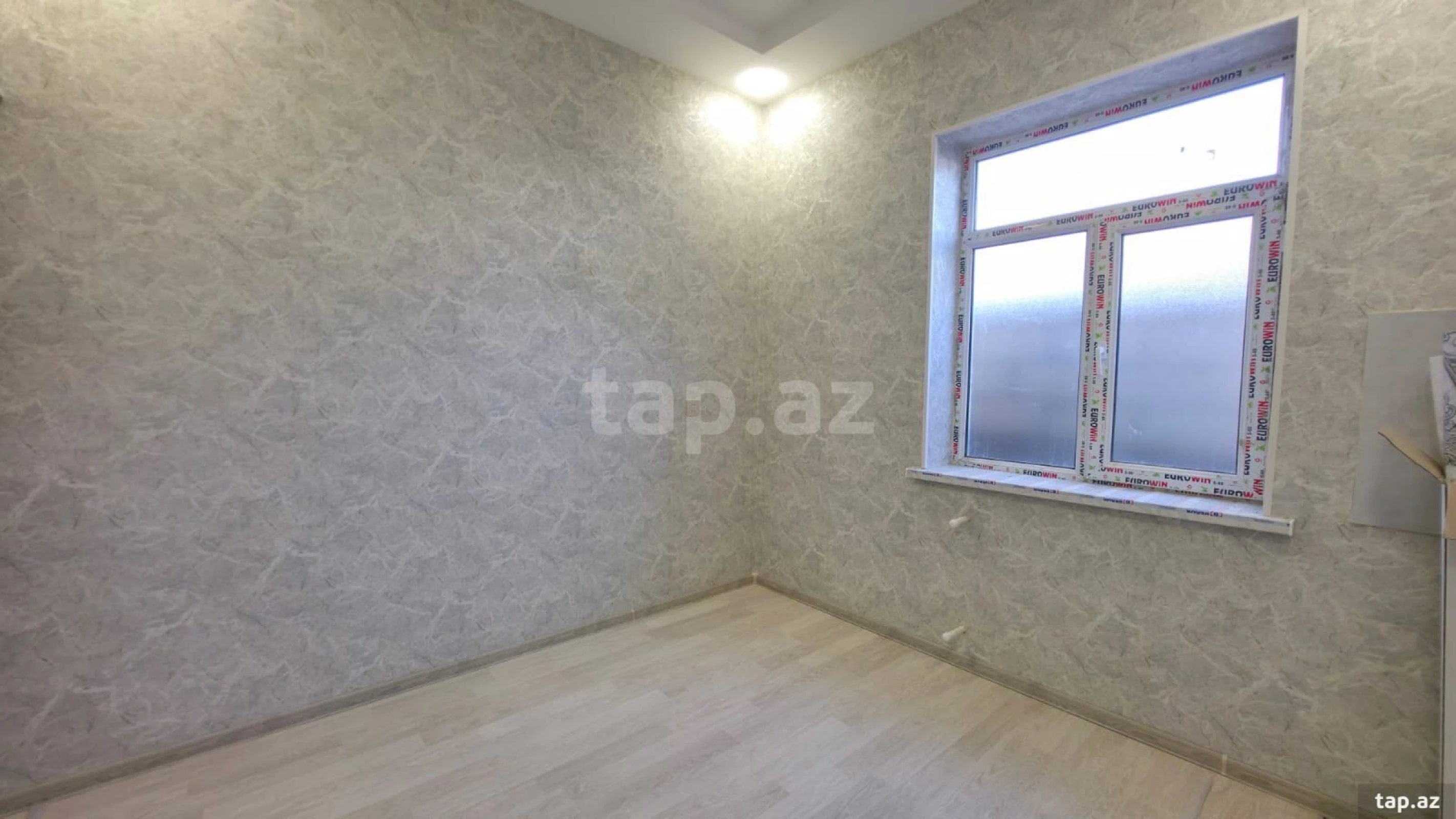 Satılır 5 otaqlı həyət evi