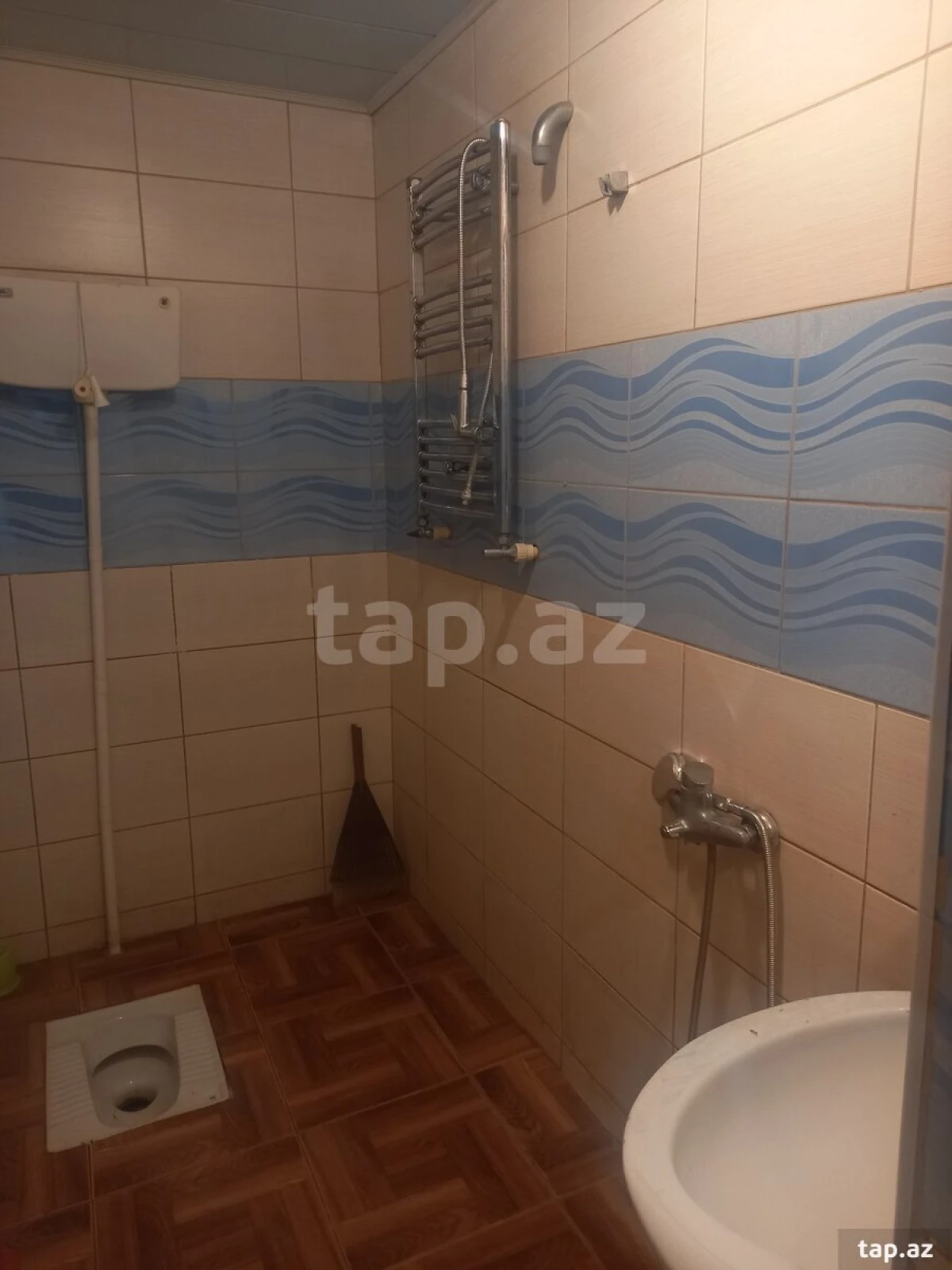 Kirayə verilir 4 otaqlı həyət evi