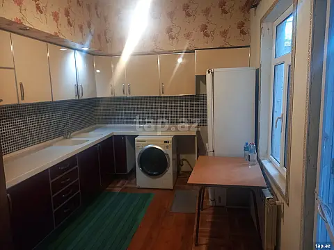 Kirayə verilir 4 otaqlı həyət evi