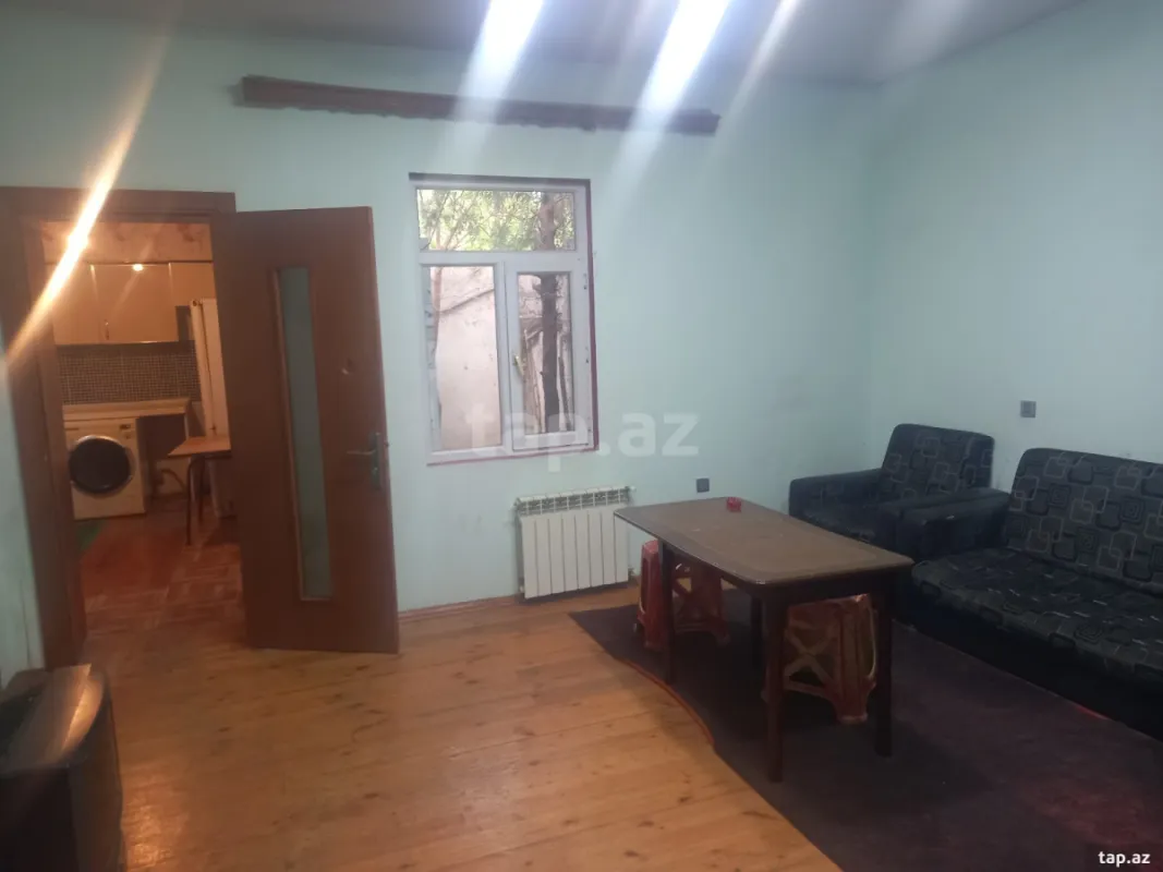 Kirayə verilir 4 otaqlı həyət evi