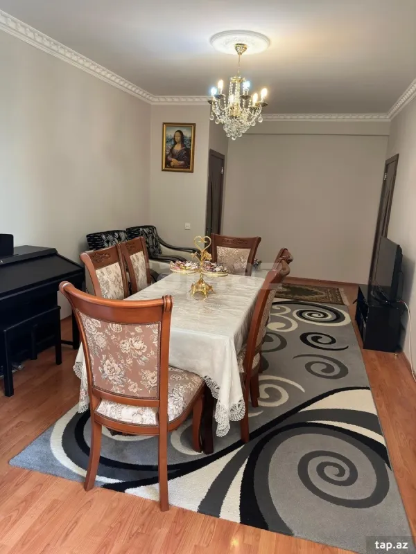 Satılır 3 otaqlı yeni tikili 70 m²