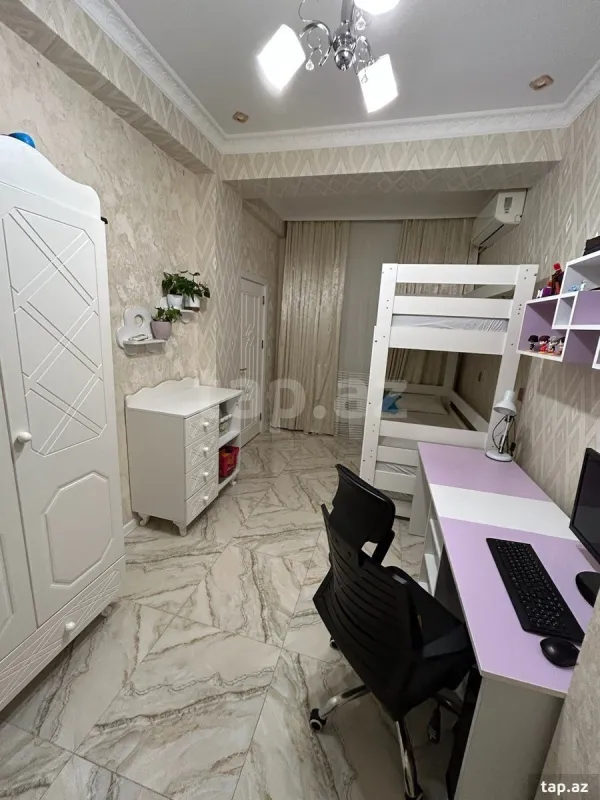 Kirayə verilir 3 otaqlı yeni tikili 80 m²