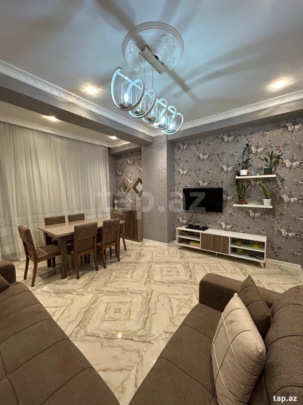 Kirayə verilir 3 otaqlı yeni tikili 80 m²