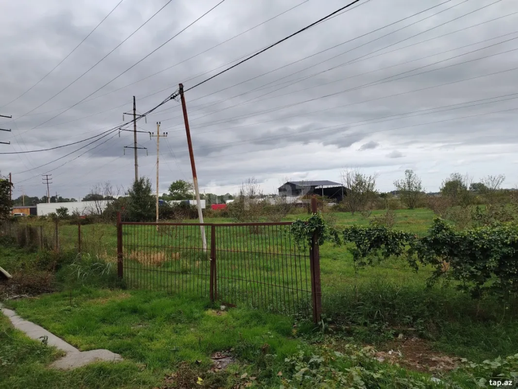 Satılır torpaq sahəsi