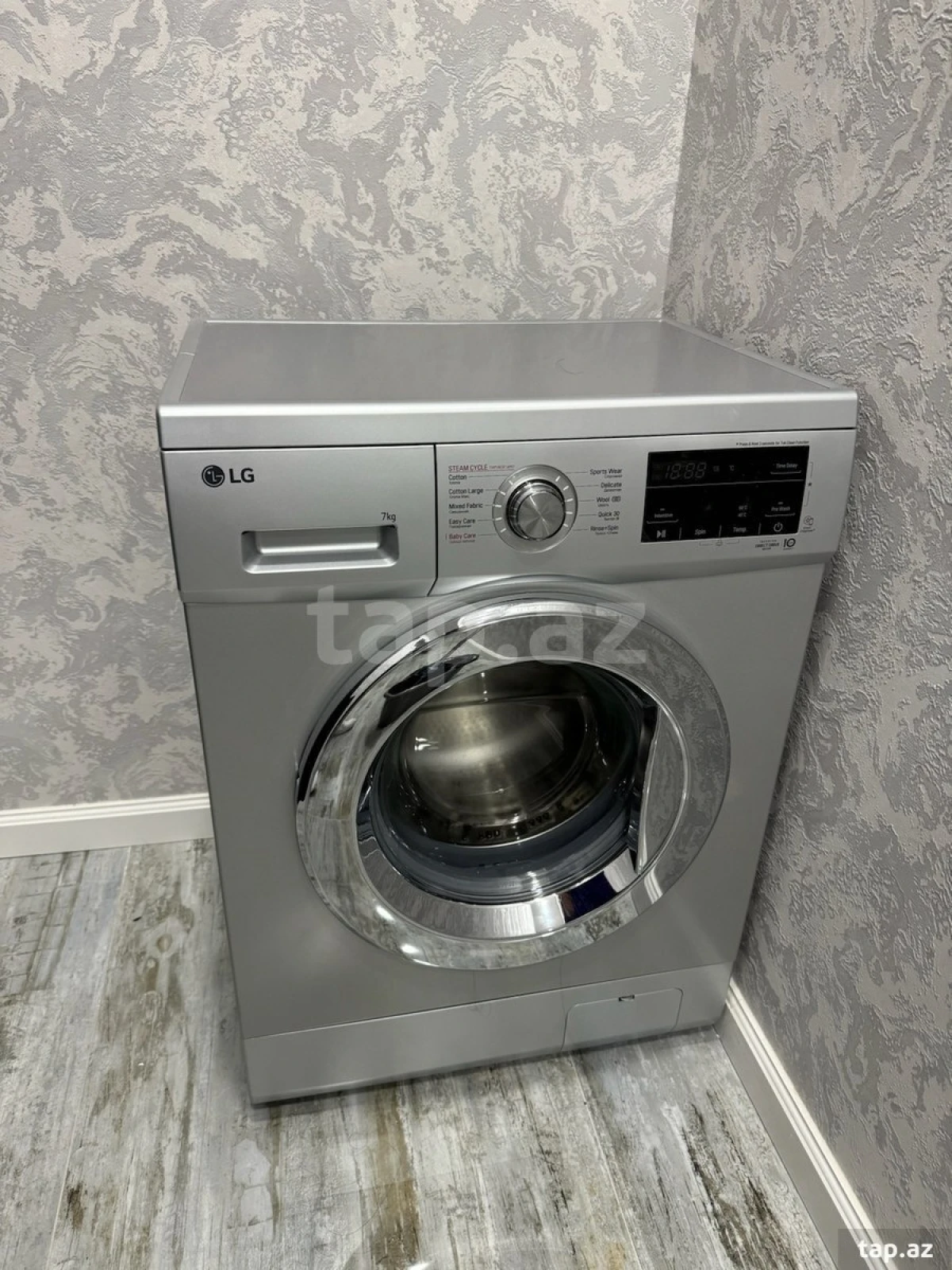 Kirayə verilir 1 otaqlı yeni tikili 45 m²