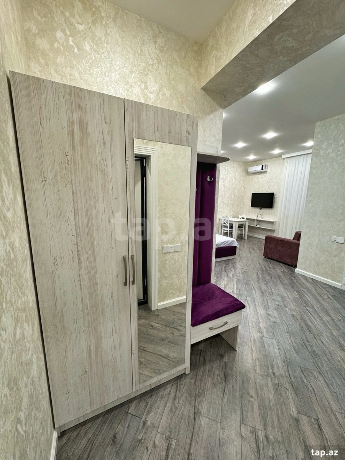 Kirayə verilir 1 otaqlı yeni tikili 45 m²