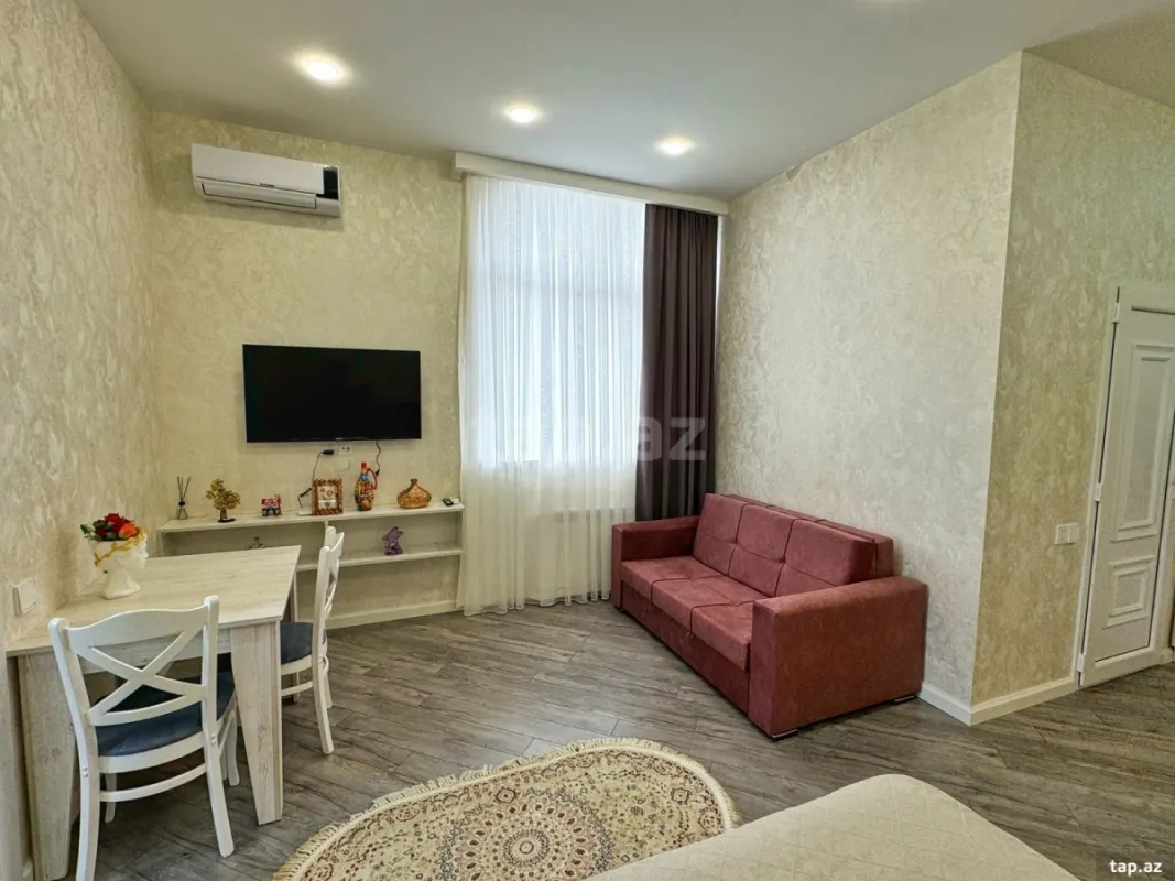 Kirayə verilir 1 otaqlı yeni tikili 45 m²