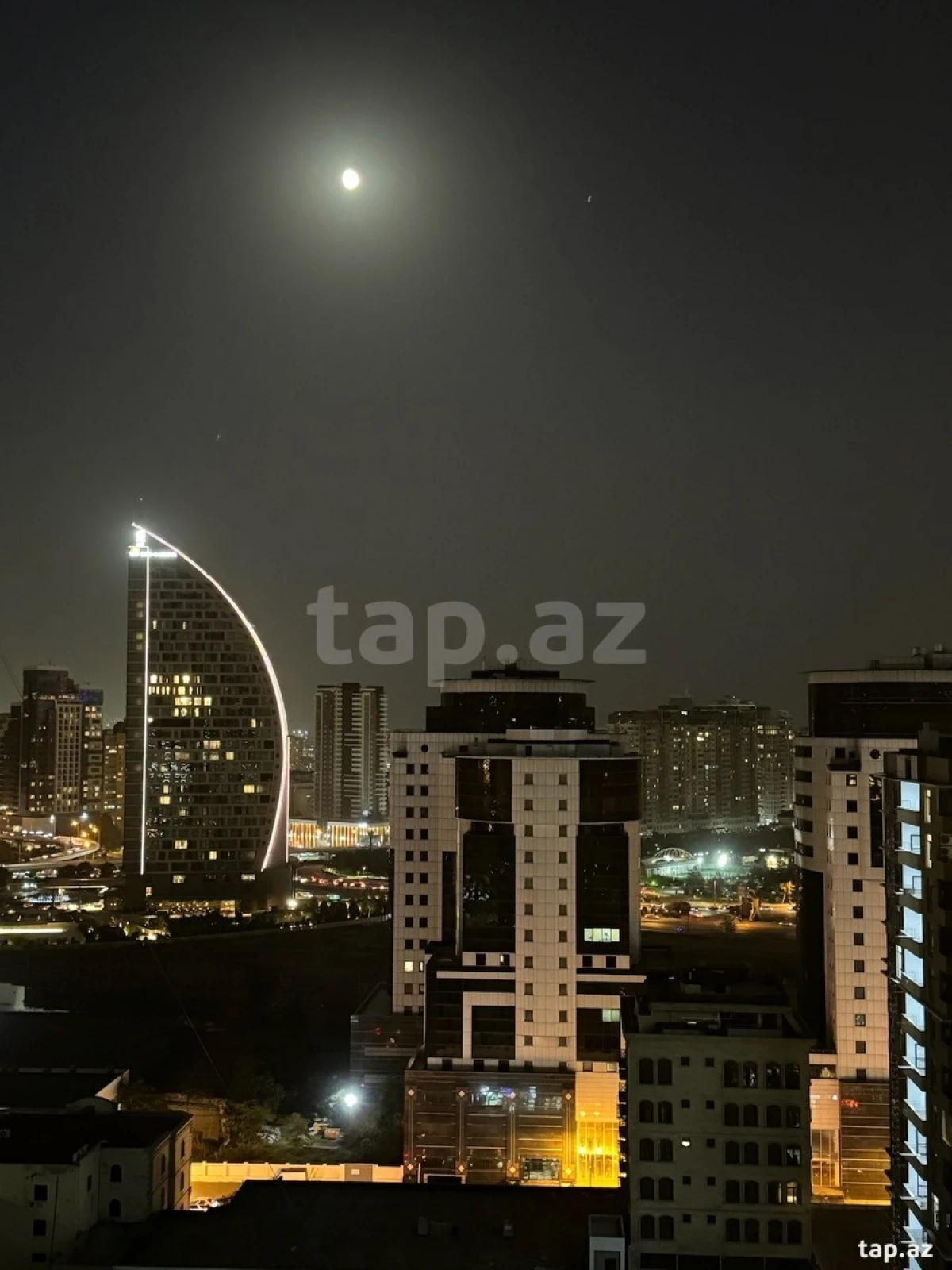 Kirayə verilir 1 otaqlı yeni tikili 45 m²