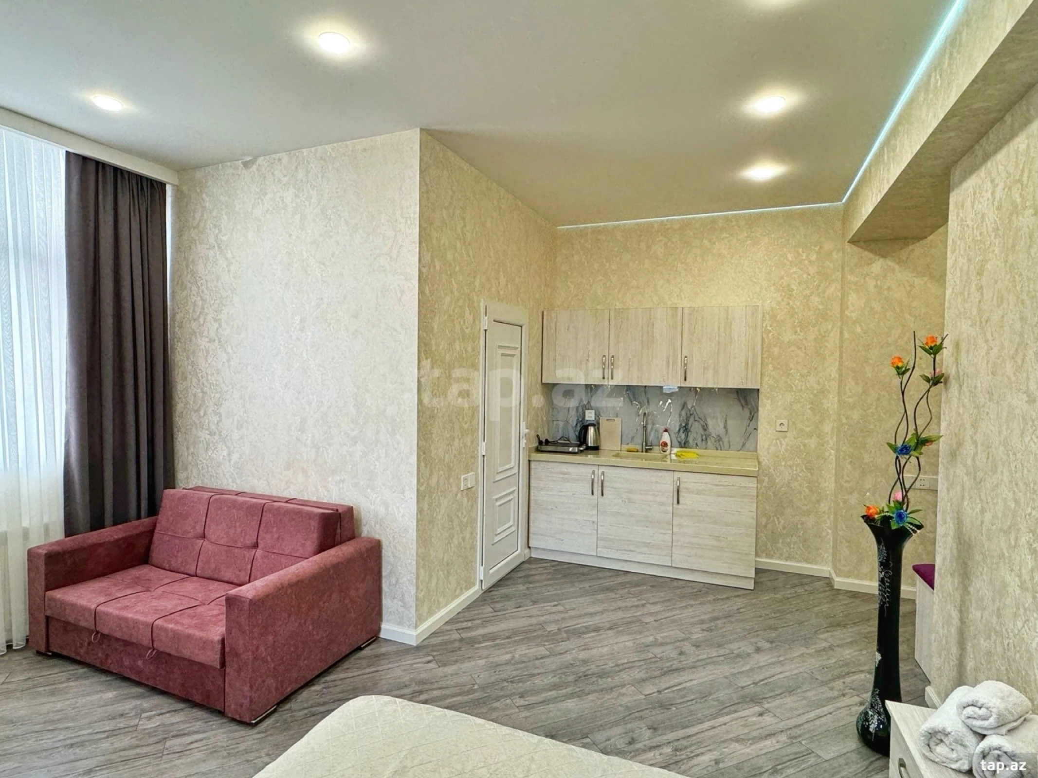 Kirayə verilir 1 otaqlı yeni tikili 45 m²