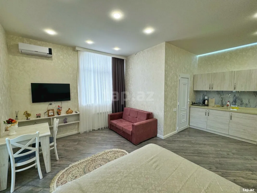 Kirayə verilir 1 otaqlı yeni tikili 45 m²
